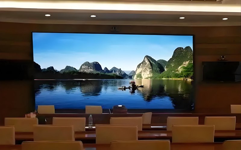 深圳市炬星溢彩科技:商用显示屏价格表